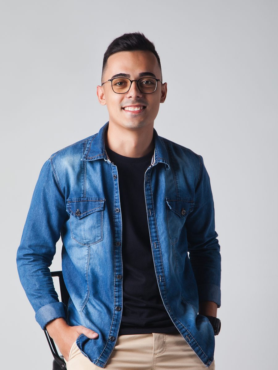 Douglas Borba, engenheiro civil e criador do template